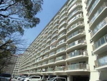 クローバーハイツ森小路２号棟