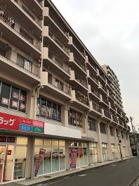 グランシャレー関目