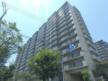 京橋グリーンハイツ四号棟