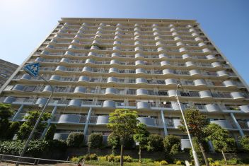 ファミールハイツ城東Ｂ棟