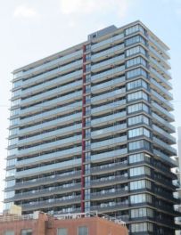 ローレルタワー梅田