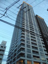 クレヴィアタワー中之島