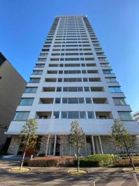 大阪ウエストゲートタワー