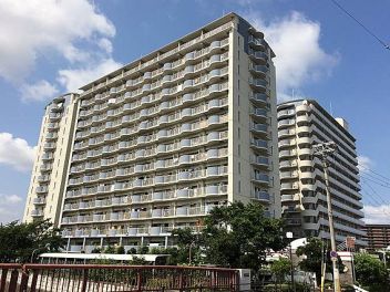 ファミールハイツ城東Å棟