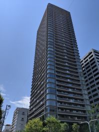 プレミストタワー大阪新町ローレルコート