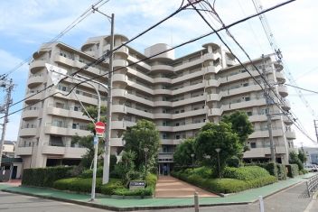 グランフェルティ平野加美