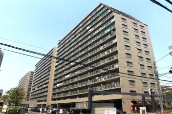 ファミールハイツ北大阪１号棟